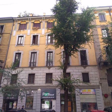 La Casa Dei Viaggiatori Apartment Milano Exterior foto
